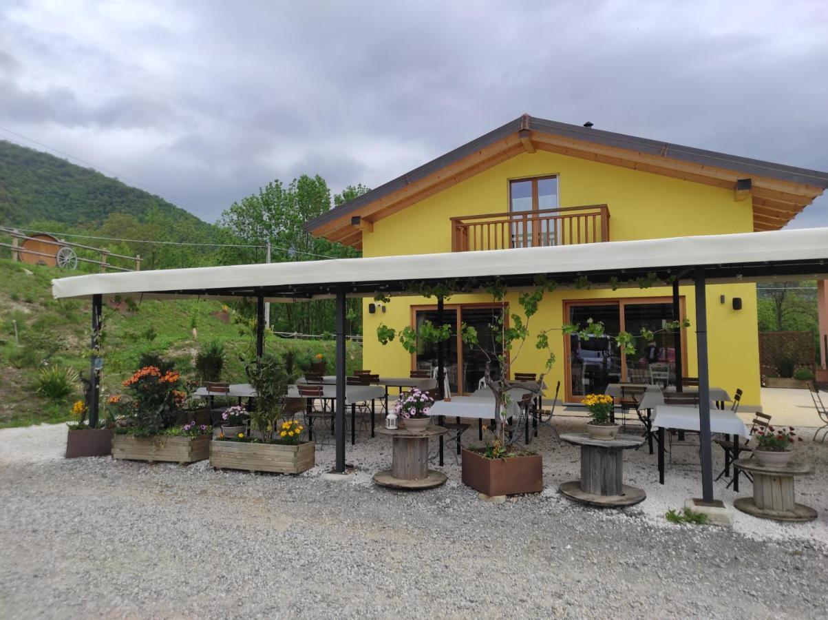 Agriturismo La Soglia Del Parco Ranica Екстериор снимка